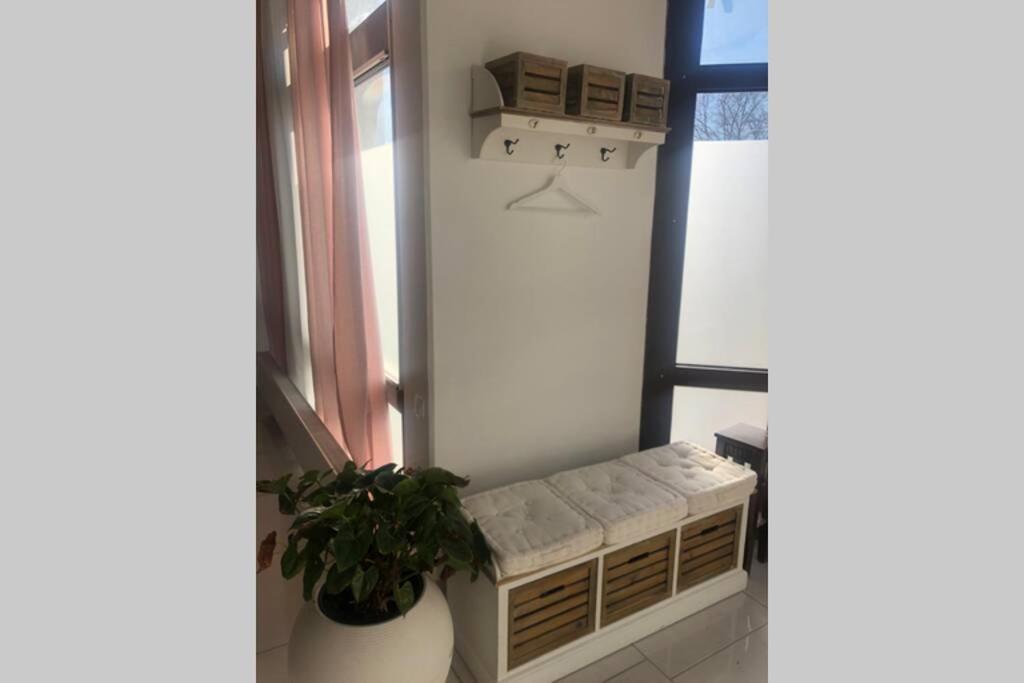 Stadtsuite Mit Sauna In Wiener Neustadt 135 M2 Экстерьер фото